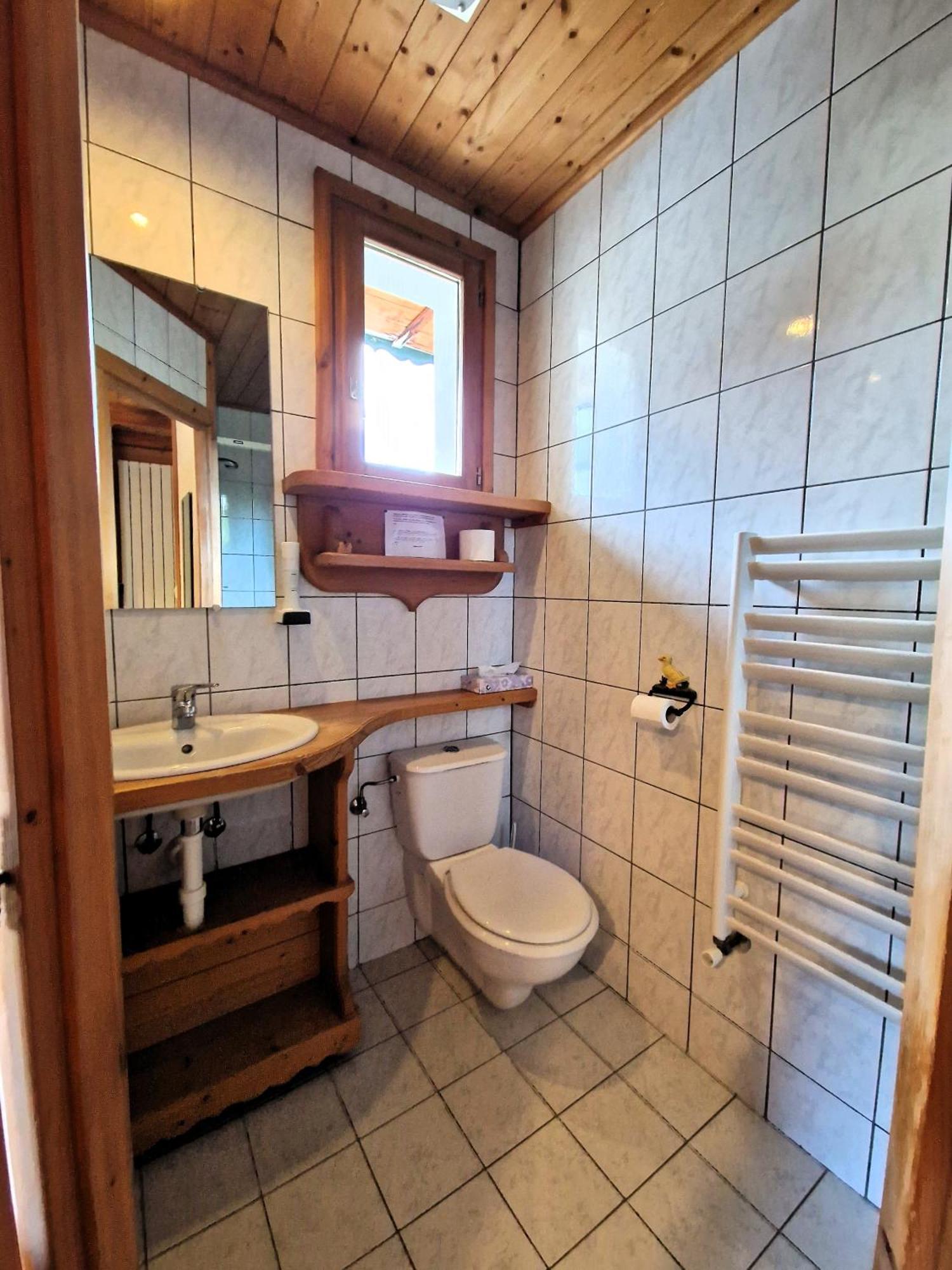 Fleur Des Neiges Hotell Morzine Rom bilde