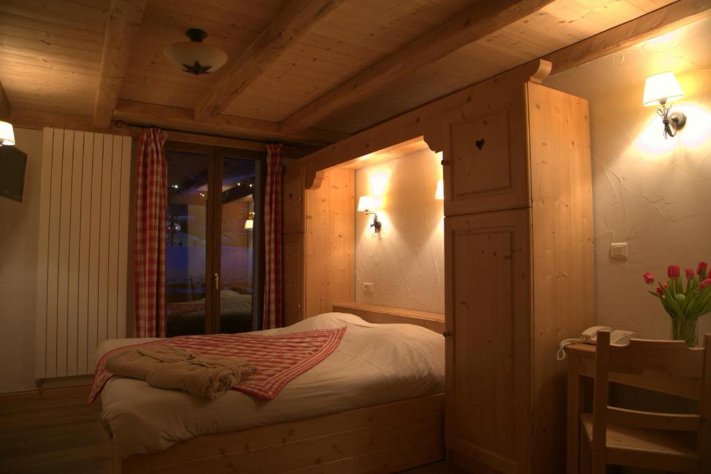 Fleur Des Neiges Hotell Morzine Rom bilde